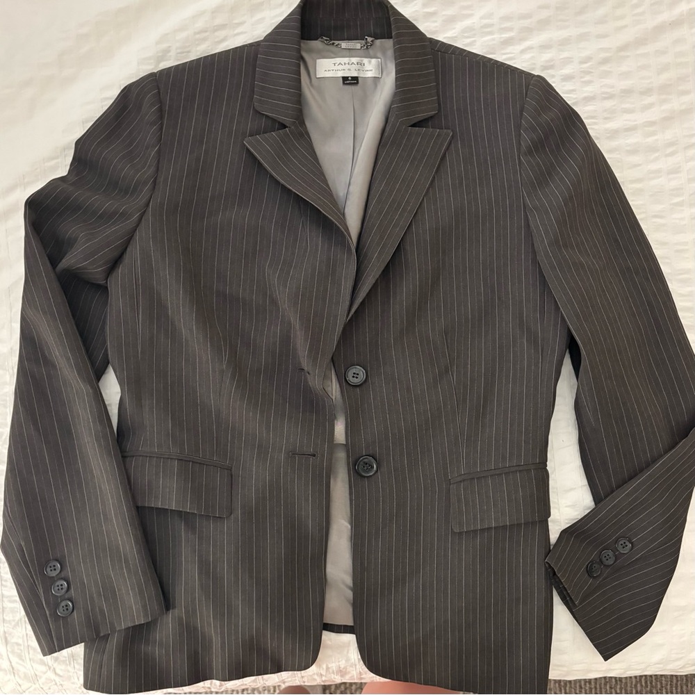 Tahari Gray Pinstripe Blazer
